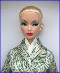 12 FRBuenos Aires Victoire Roux Dressed Doll2013 IT Direct ExclusiveMIBRead