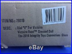 2014 FR Integrity GLOSS Dial V For Victoire Roux Fashion Royalty Doll Giftset