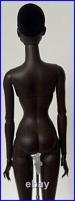 DOMINIQUE MAKEDA ADRENALINE RUSH NUDE DOLL METEOR Body COA, Stand