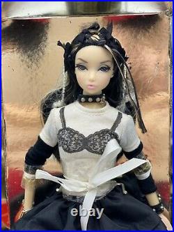 Dreadfully Cute Misaki Doll Fashion Royalty Integrity Toys FR Nippon NRFB Read