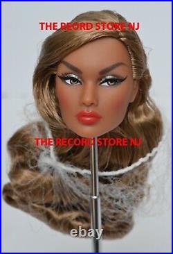 East 59th FROSTED PASSION Della Roux DOLL HEAD ONLY Fashion Royalty ACTUAL