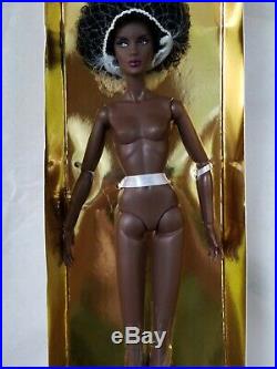 FASHION ROYALTY Luxe Life Miss Behave Hollis Hughes nude doll/build in Poppy top