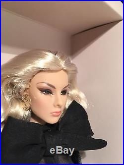 FR IT 2014 Gloss Convention Centerpiece Doll Giselle Diefendorf Sensuous Affair