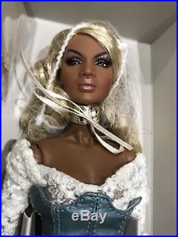 Fashion Royalty Fairytale NADJA SWEET DREAMS (eyes open doll)