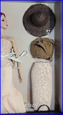 Fashion Royalty HIGH VISIBILITY AGNES von WEISS Dressed Doll Mini-Giftset NRFB