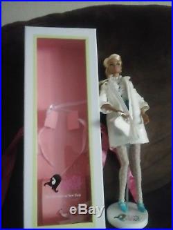 Fashion Royalty Integrity Rare SWEET CONFECTION POPPY Parker Tan Doll Dressed