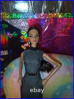 Fashion Royalty Integrity Toys Style Notes Isha Doll Light Honey Skin