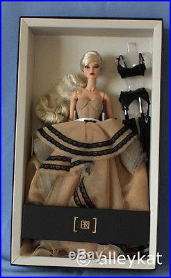 Fashion Royalty Ombres Poetique Madamoiselle Jolie Doll Gift Set, NRFB