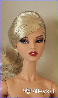 Fashion Royalty Ombres Poetique Madamoiselle Jolie Doll Gift Set, NRFB