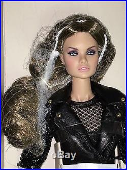 Full Speed Erin S. Nu Face Integrity Toys Convention Centerpiece doll NRFB