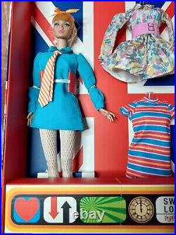 Glad All Over Poppy Parker Gift-set Doll The Swinging London Collection