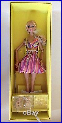 Groovy Galore Poppy Parker Doll NRFB Fashion Royalty Integrity Toys 2015