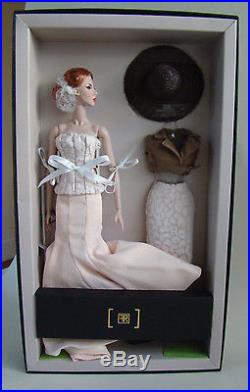 High Visibility Agnes Von Weiss Doll Entire Mini Gift Set W Club Exclusive BNIB