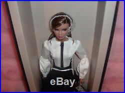 IT Fashion Royalty Heiress Erin Salston NU. Face Dressed Doll NRFB 2017