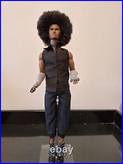 Integrity Fashion Royalty Doll Collection Homme! 2008 Homme Doll Dressed