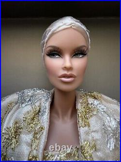 Integrity Fashion Royalty Graceful Reign Vanessa Perrin Dressed Doll NRFB