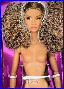 Integrity Fashion Royalty Legendary Convention Industry Carry On Janay Nude Doll