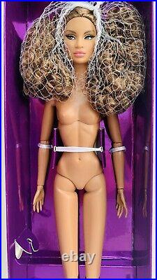 Integrity Fashion Royalty Legendary Convention Industry Carry On Janay Nude Doll
