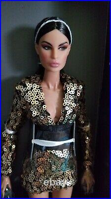 Integrity Toys Fashion Royalty Billion Dollar Baddie Luna NU. Face Dressed Doll