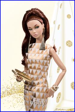 Integrity Toys Fashion Royalty POPPY PARKER GOLDEN HOLIDAY Doll W Club PP114 NEW