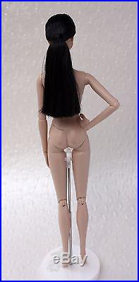 Integrity Toys Fashion Royalty Silver Zinger Agnes Von Weiss Nude Doll