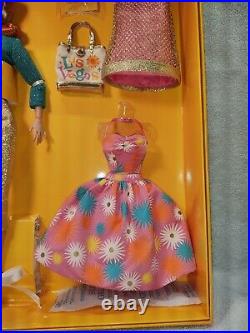 Integrity Toys Fashion Royalty Viva Poppy! Poppy Parker Gift Set IFDC. NRFB