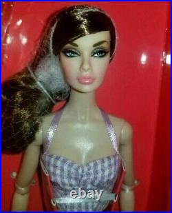 Integrity Toys Poppy Parker Beach Babe Basic Doll Fashion Royalty NRFB W Club