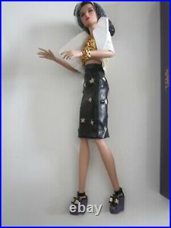 Integrity toys Fashion Royalty SAGA TULABELLE 16 doll Jason Wu poppy complete