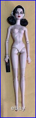 Intimate Soirée Agnes Von Weiss NUDE Doll Fashion Royalty 2020 Legendary Conv