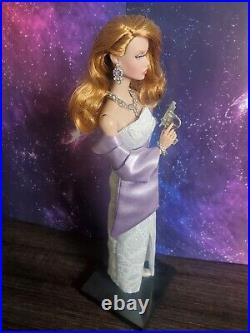 It Fashion Royalty Poppy Parker Bon Bon Collection Magnifique Doll