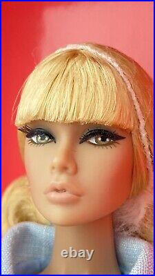 NEW FASHION ROYALTY SUITED For TRAVEL Poppy Parker Doll NRFB