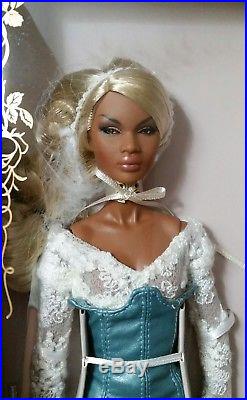 NRFB COMPLETE Giftset Sweet Dreams Nadja Nu. Face Integrity Toys Fashion Royalty