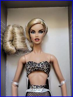 NRFB FEROCIOUS KESENIA VALENTINOVA 12 doll Integrity Toys Fashion Royalty FR