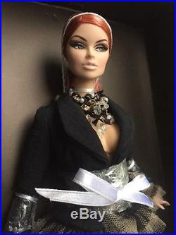NRFB Integrity Fashion Royalty Obsidian Society Vanessa Perrin Dressed Doll 2006
