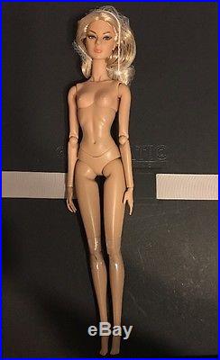 NUDE Integrity Toys Sensuous Affair Giselle Fashion Royalty Nuface Convention