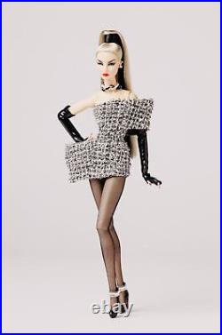 PARIS RUNWAY GISELLE DIEFENDORF NuFACET FASHION ROYALTY INTEGRITY TOYS NRFB