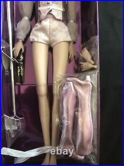 Poppy Parker Lovely in Lilac FR Legendary Convention NRFB Integrity toys
