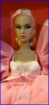 Poppy Parker Pink Powder Puff Live from Fashion Week Integrity Toys