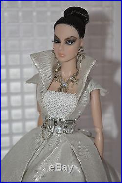Wu FR2 SZ Fashion Royalty doll AGNES Von Weiss High Gloss OZ MINT perfect VHTF